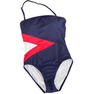 ❌SOLD❌Nautica One Piece Swimsuit Adjustable straps- size M